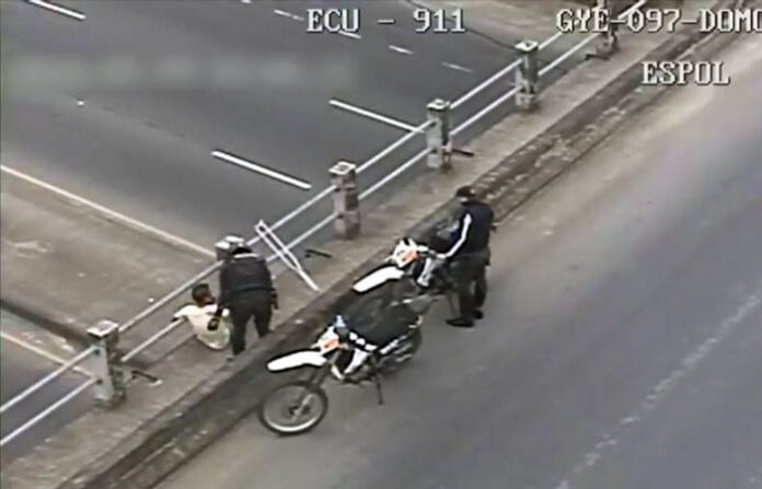 las-camaras-del-ecu-911-han-colaborado-para-evitar-357-suicidios-ecuador221.com_.ec_