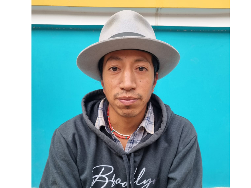 Periodista comunitario kichwa resultó herido durante protestas en Otavalo
