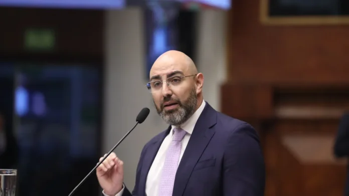 mario_godoy_asamblea.jpg_879120606