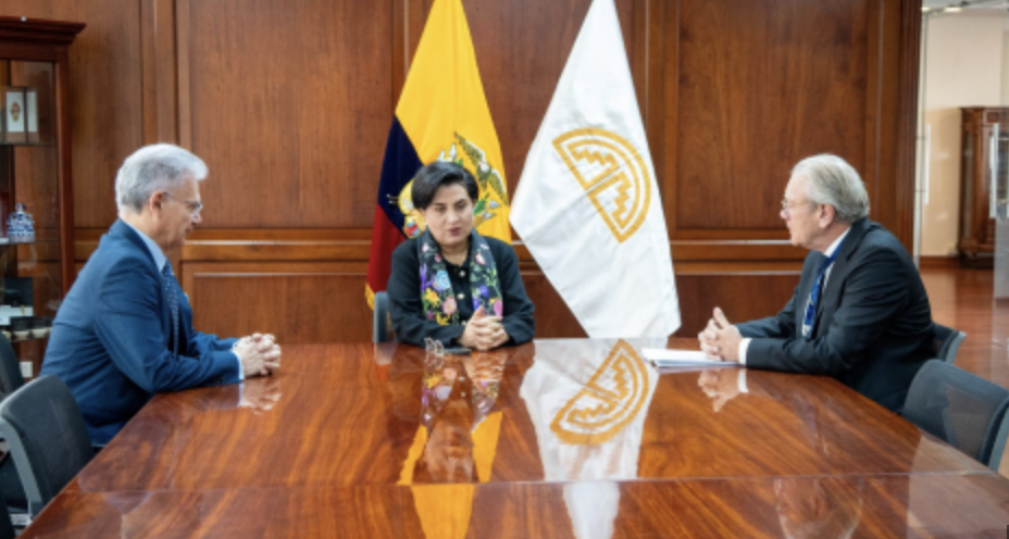 Ecuador necesitará al menos dos reuniones más con Colombia para frenar la guerra comercial