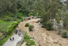 Fuertes lluvias dejan vías cerradas y comunidades incomunicadas en Azuay