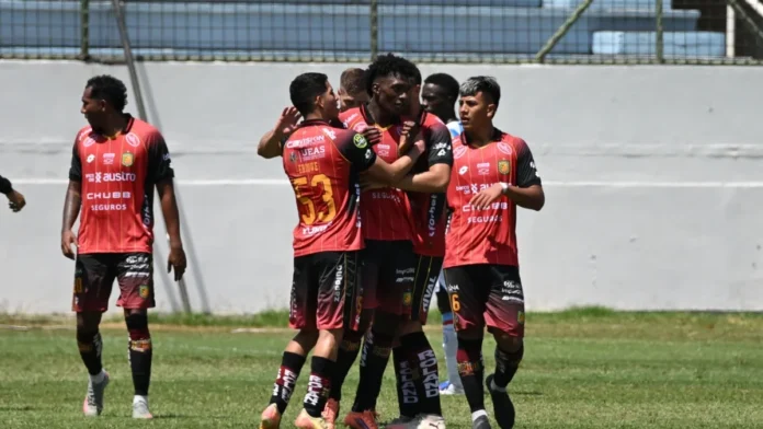 20260419217709-fbl-liga-ecuabet-manta-cuenca.jpg_285478766