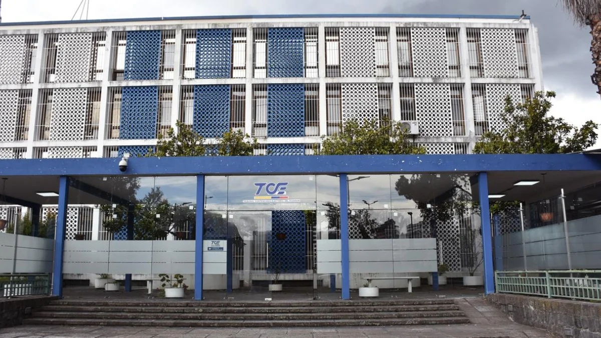 TCE ratifica el adelanto de elecciones seccionales para noviembre de 2026