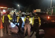 Una banda criminal perfilaba a usuarios del Aeropuerto de Quito para luego asaltarlos en la carretera