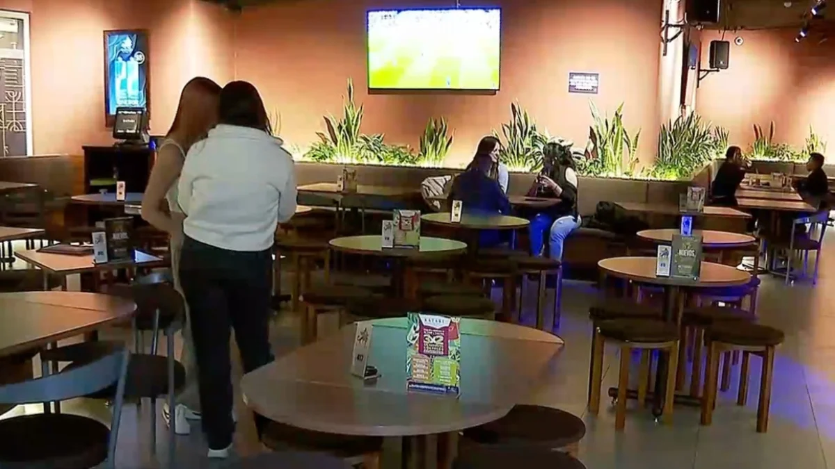 El toque de queda golpea a restaurantes y negocios nocturnos donde rige la medida en Ecuador